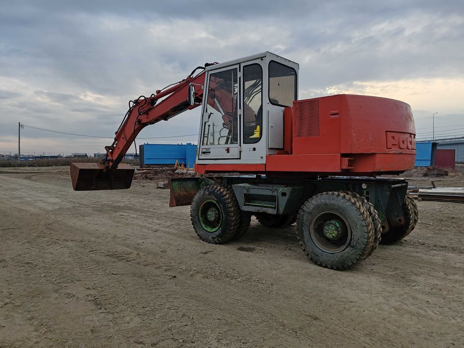 Excavator cu roti Case Poclain 61P Accept orice test