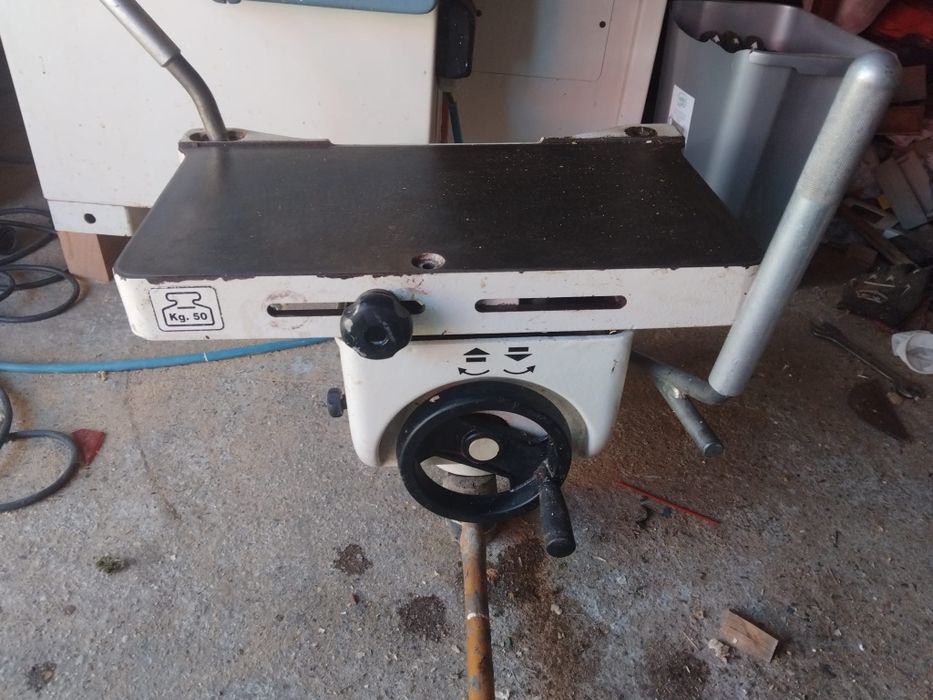 Masa mobila de gaurit firma SCM [50KG]