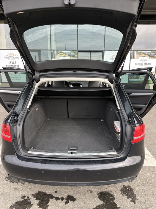 Audi A4 2.0 TDI S-line