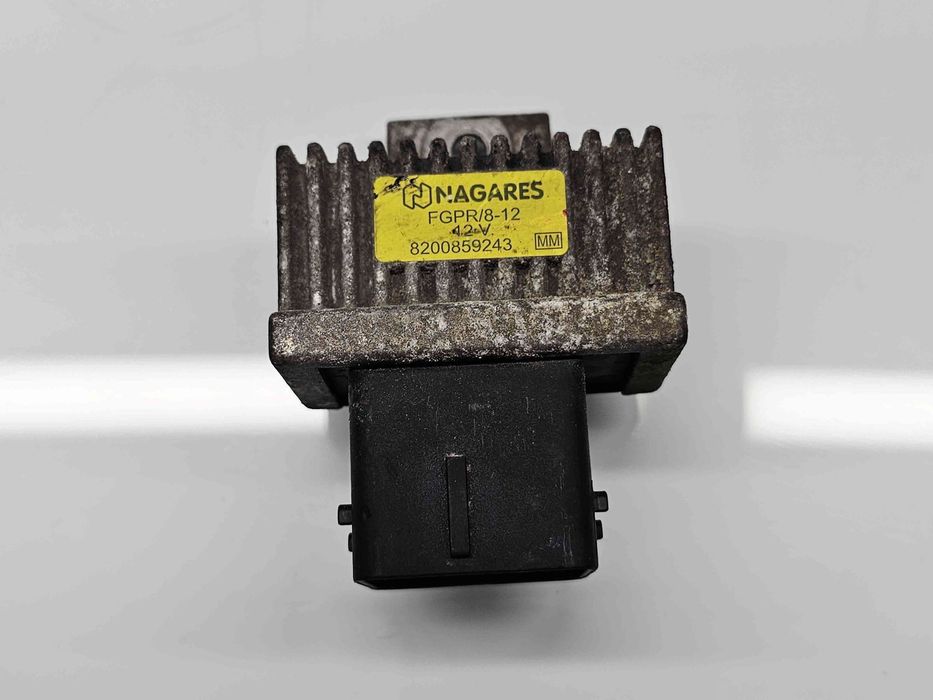 Releu  Nissan Qashqai [Fabr 2007-2014] 8200859243