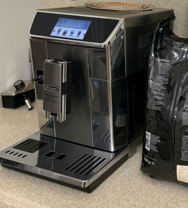 Продаю кофемашина