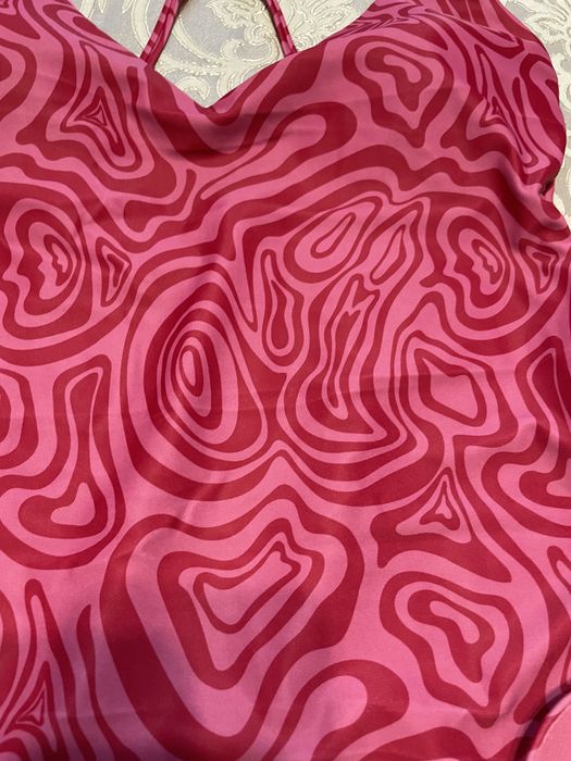 Продам купальник