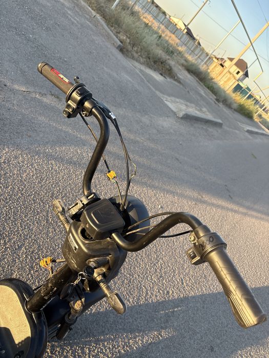 Jialing max скутер