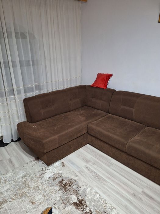 Vând colțar extensibil