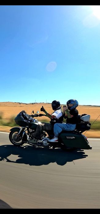 Harley davidson Road glide electra street