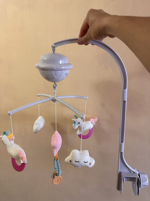 Музикална играчка за легло