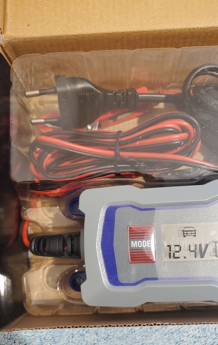 Incarcator baterie Auto ULGD 3.8 A1