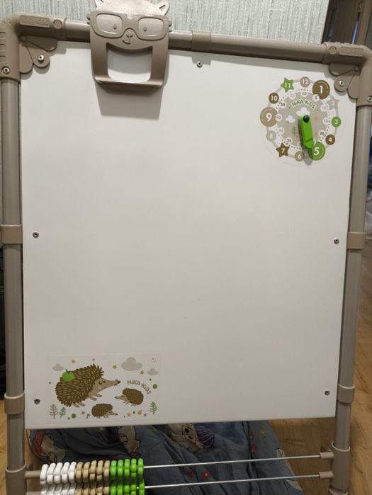 Продам развивающую доску- мольберт Nika