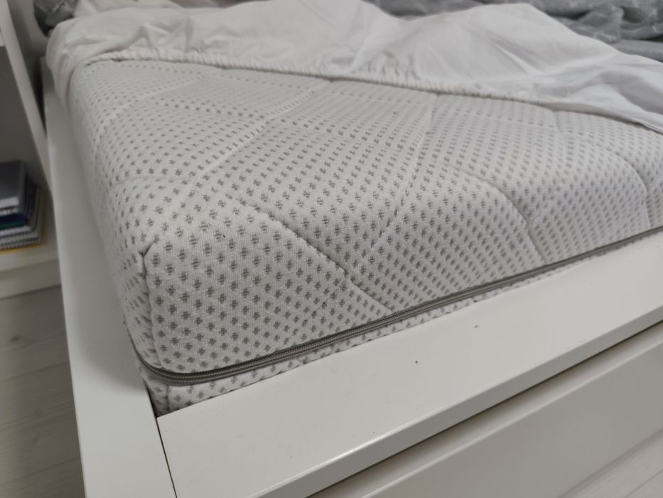 Pat + saltea cu spuma memorie Malm Ikea 90*200, 2 cutii, somiera, (+sa