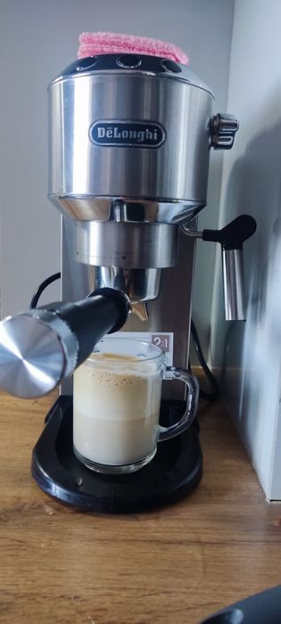 Продам кофеварку