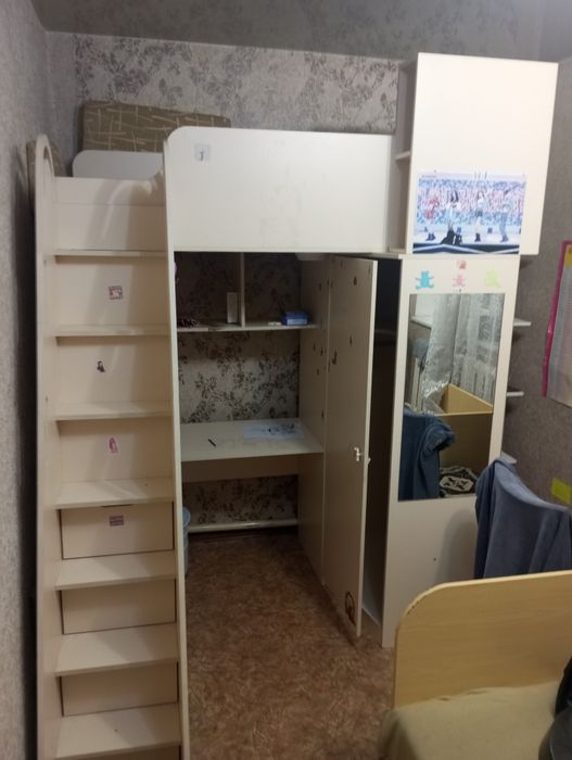 Кровать б/у второй ярус