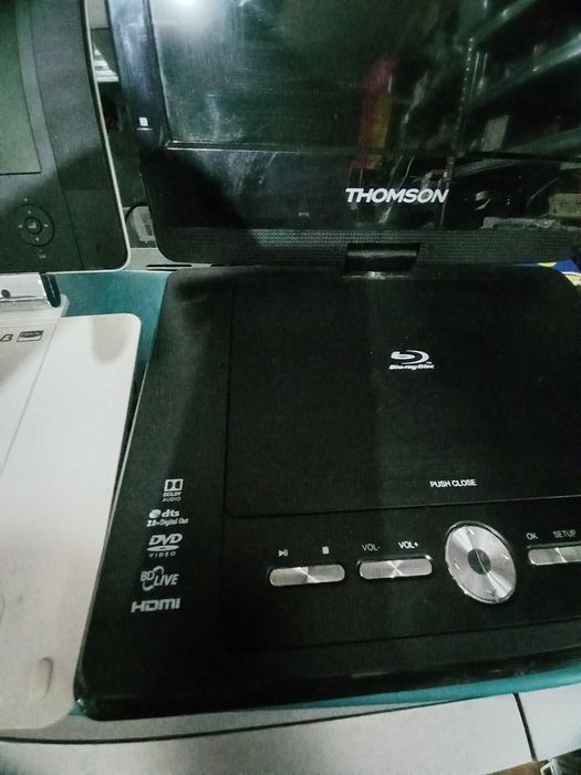 Bluray portabil thomson tv dvd toshiba si dvd grandprix