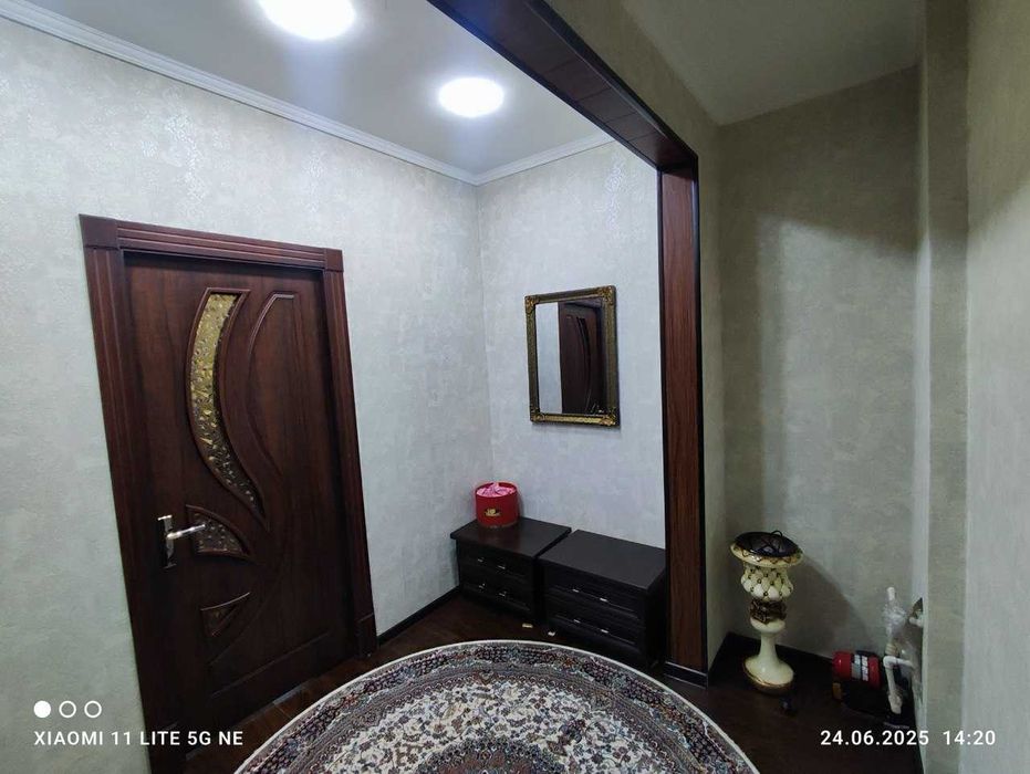 Andijon shaxar 3 mikrorayonda kvartira ijaraga beriladi uzoq muddatga