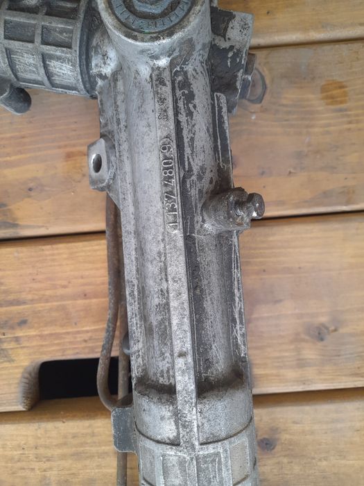 Кормилна рейка BMW E36