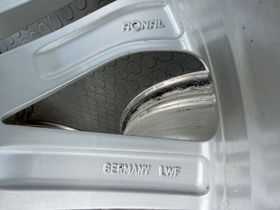 4бр. ОТЛИЧНИ 19” ОРИГИНАЛНИ Джанти 5х112 за -AUDI/VW/SEAT/SKODA/VAG- 8.5Jx19H2, ET45