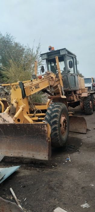 Продам Автогрейдер