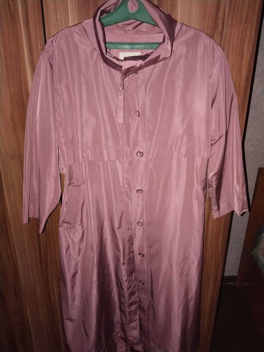 Плащ женский р. 54