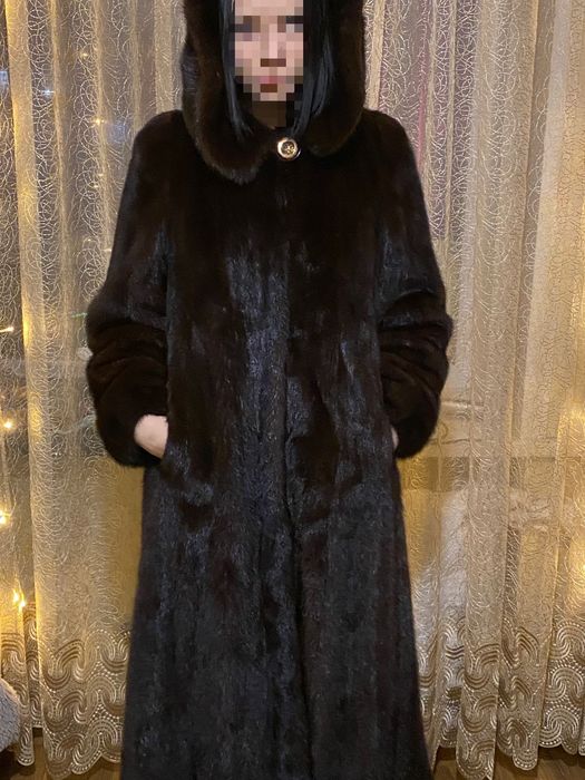 Продам норковую шубу