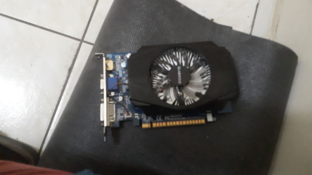 Видюха gt730 затычка