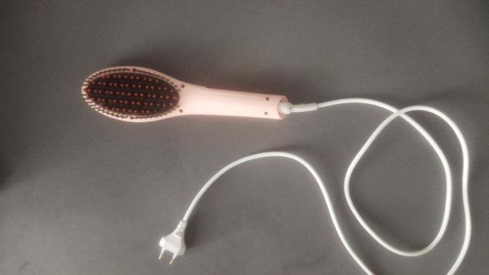 Расческа выпрямитель