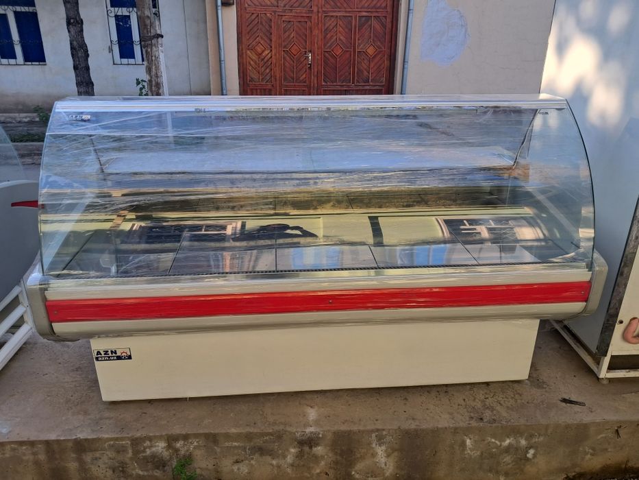 Азн витрина сотилади