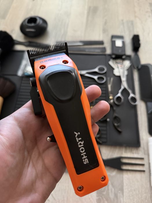 Набор инструментов для барбера