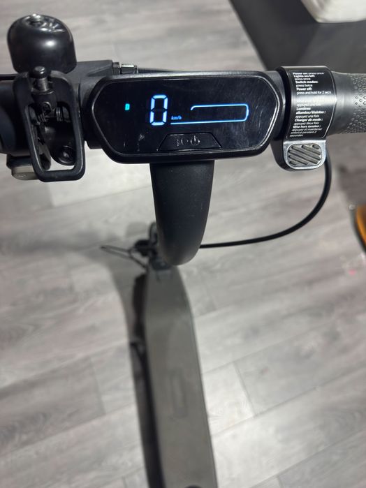 Trotinetă Electrică Ninebot E2 D II