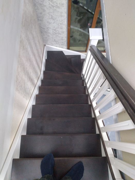 Зина соф тахта ёнгок ва катик ёгочлардан