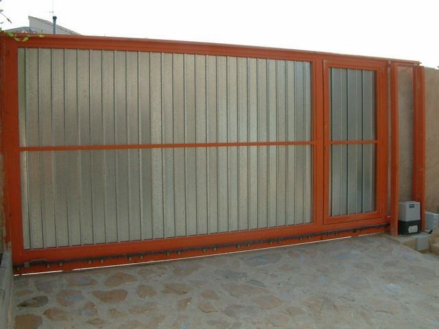 Автоматизация за портална плъзгаща врата