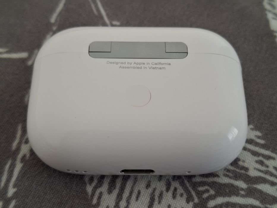 Apple AirPods Pro 2 cu factură