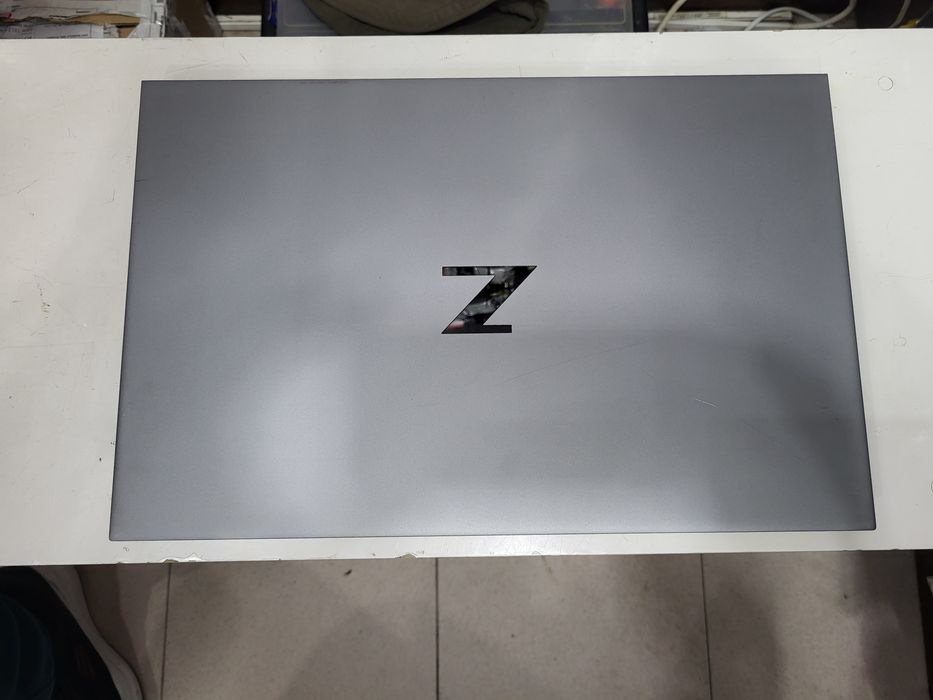Laptop 32gb 512 stocare