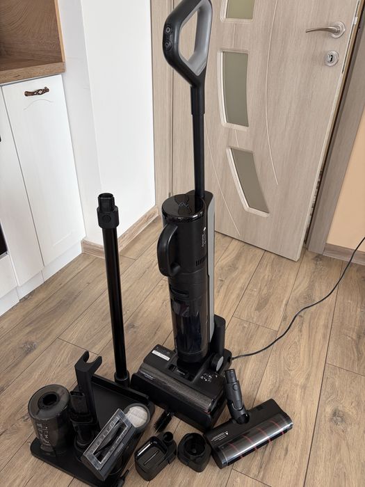 Dreame H12 Pro Wet and Dry Vacuum