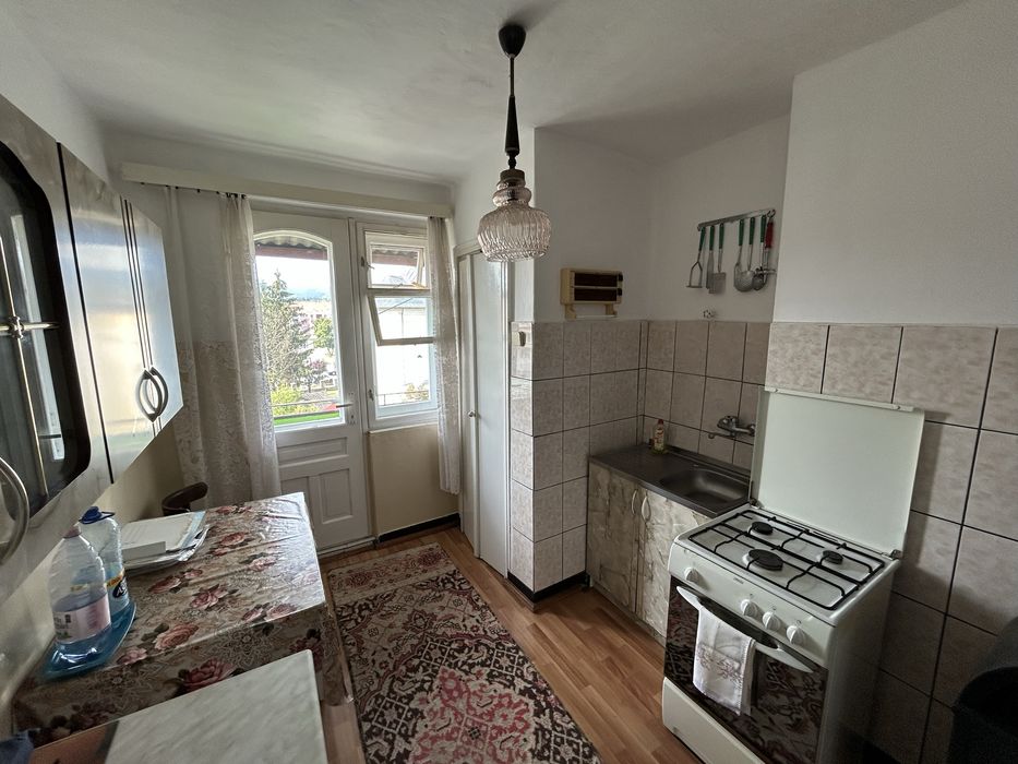 Apartament cu 3 camere