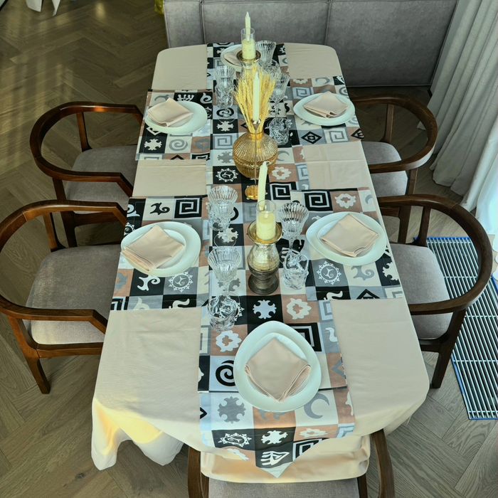 Скатерти и раннеры в подарочной упаковке!