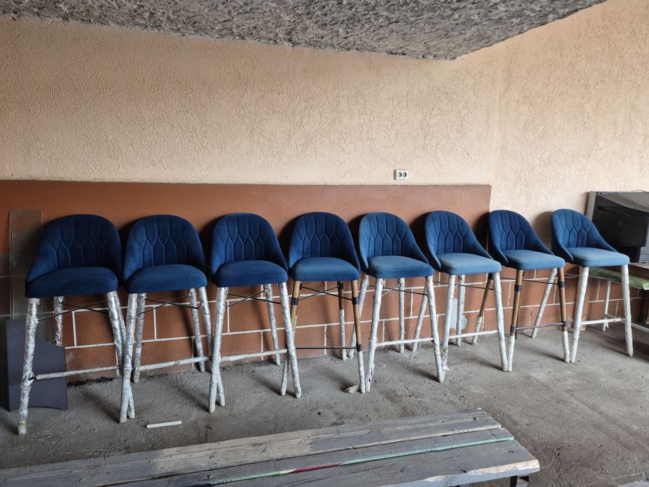 Стулья новая продам