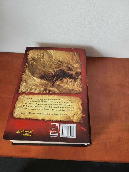 George R.R Martin Foc & Sange (Fire & Blood) Hardcover in romana-carte Fantasy