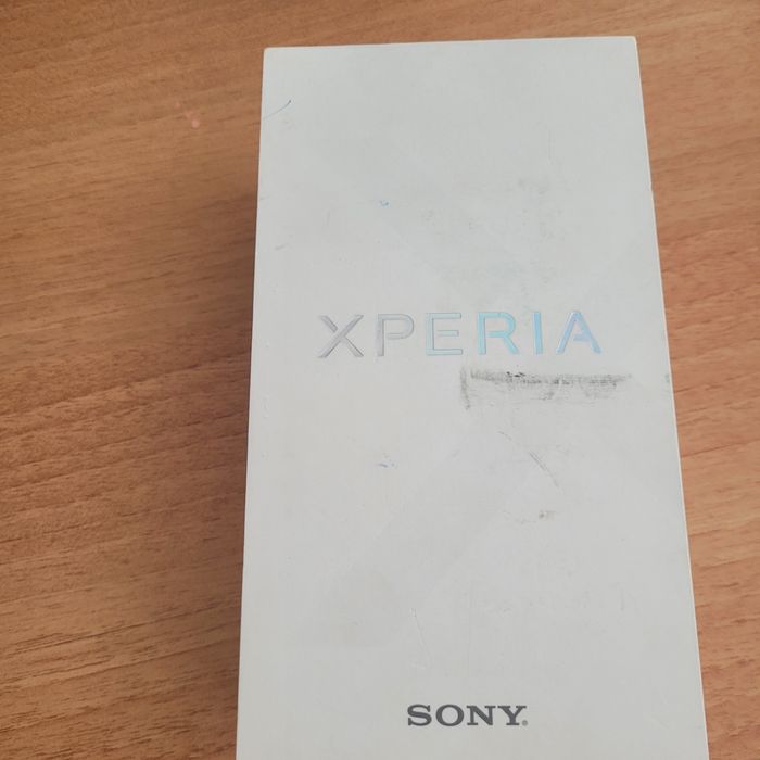 Продам смартфон Sony