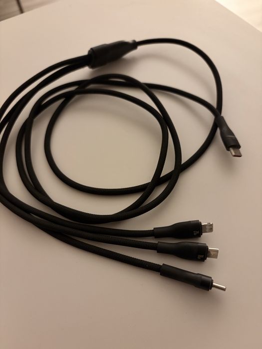 Кабель 3-в-1 Baseus: USB-C / Lightning / Micro-USB