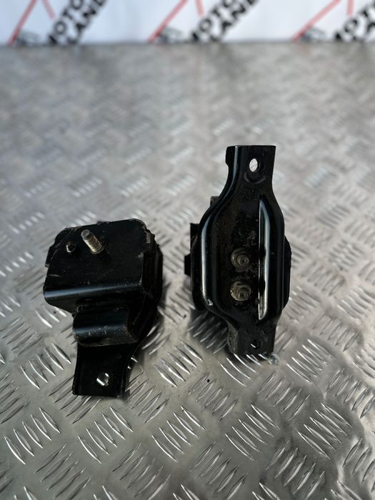 Подушки двигателя для Subaru- Forester, Legacy, Outback, Impreza