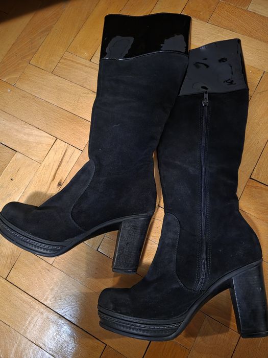 Дамски Ботуши N38