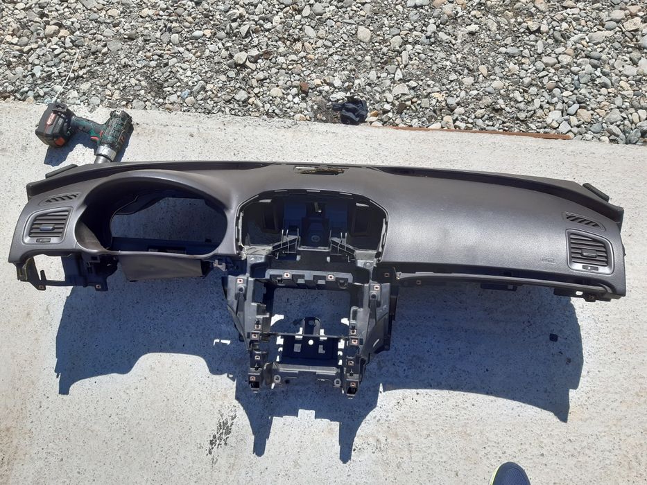 Plansa bord opel insignia