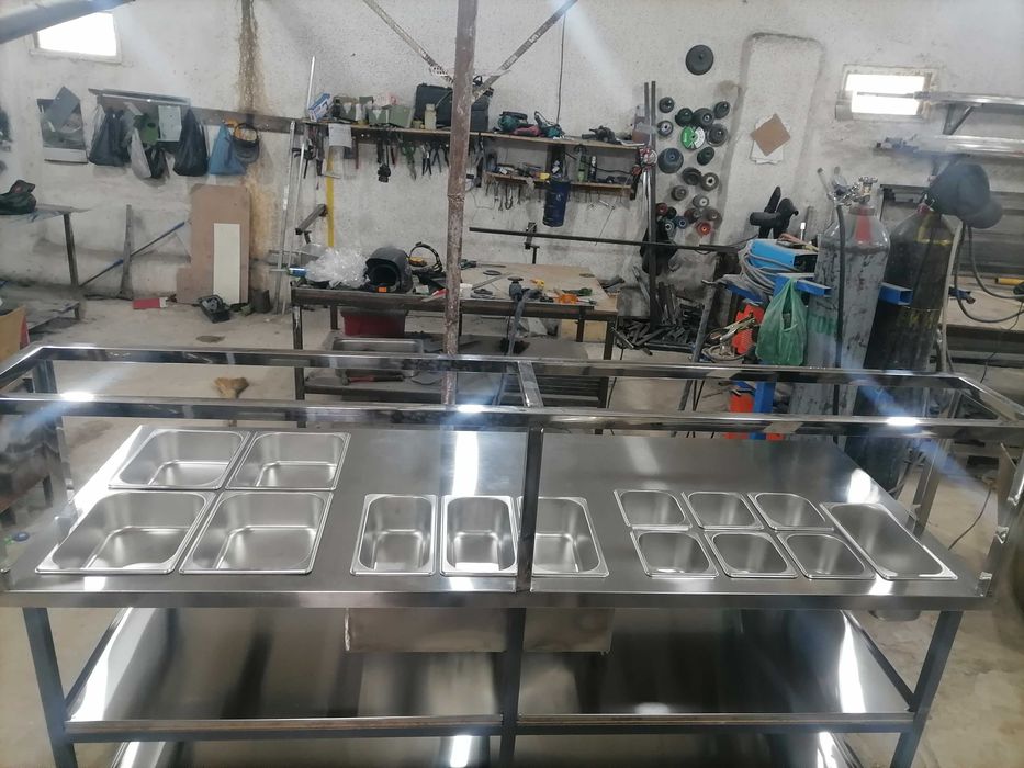 Marojnoye stol stelaj