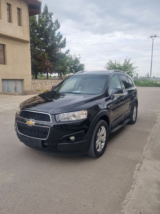 Продаётся Chevrolet Captiva 2013 года
