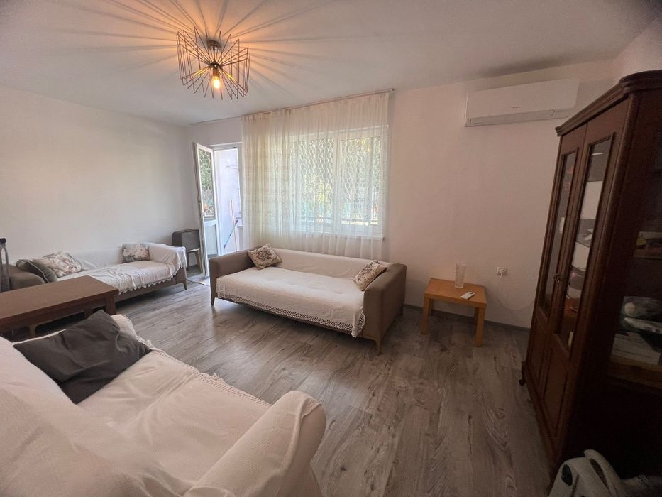 Продава се Тристаен апартамент в Асеновград - 73 кв.м за 1328 €/кв.м - Снимка #3