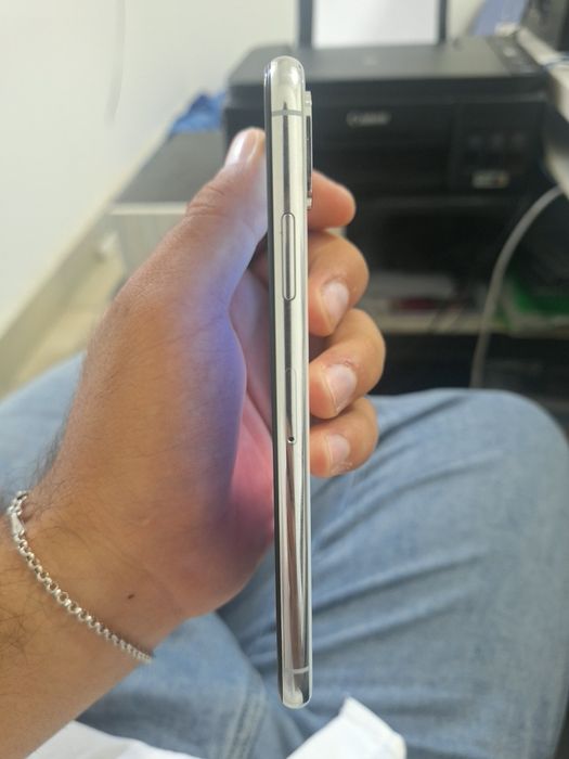 Iphone X s sotiladi