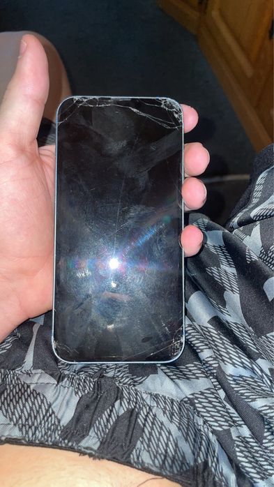 Vand iphone 14 albastru