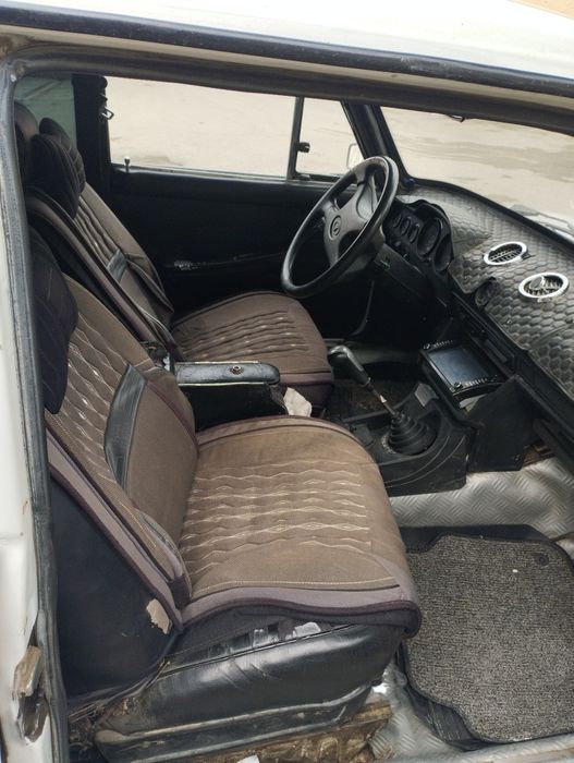 Vaz 2101 ishlab turibti dvigatel benzin metan 75 talik balon