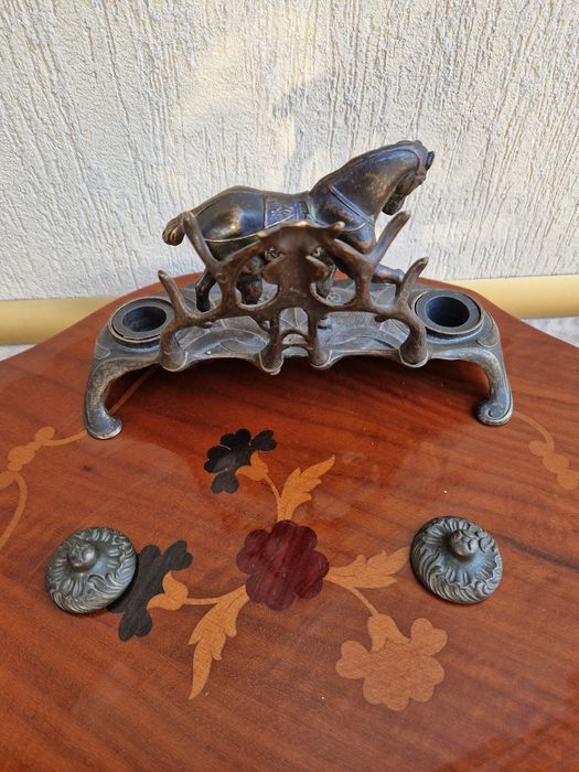 Уникална антикварна бронзова мастилница