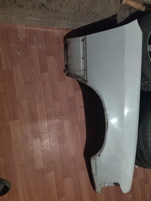 Запчасти Мерседес w124 .230 Е , w 201 , 190 E