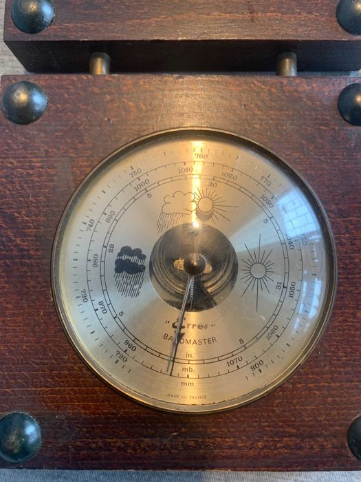 барометър термометър влагомер